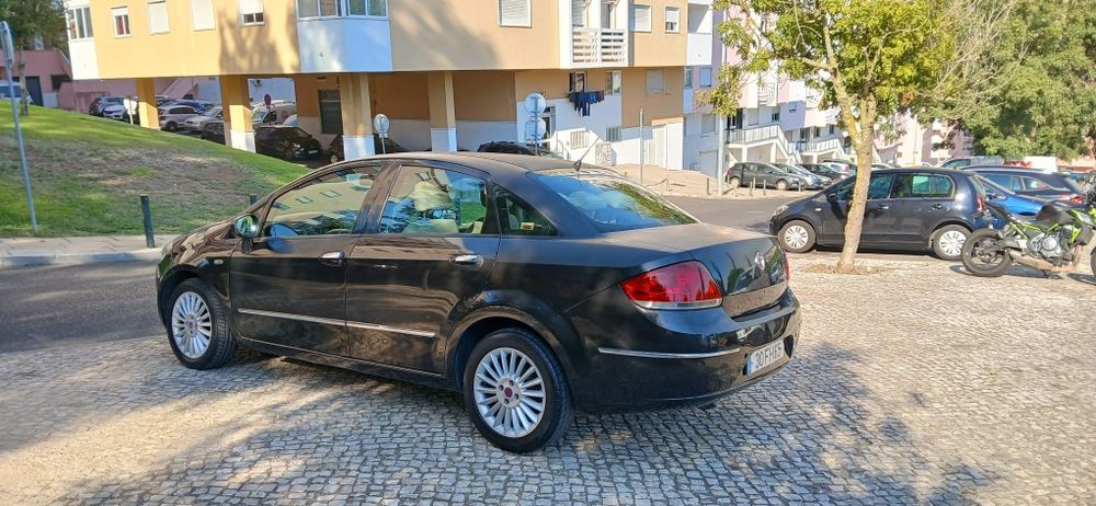 Vendo Fiat línea 1.3 MultiJet