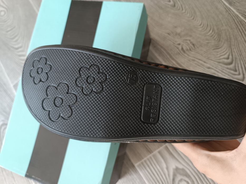 Туфли лакерованые savvy