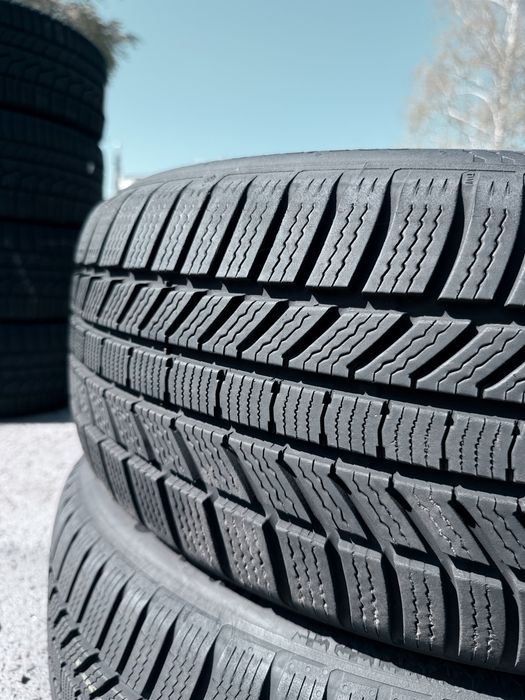 235 50 19 Continental TS870P 99% 2023 Шини Зима