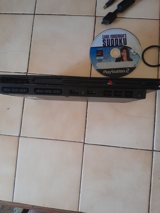 Playstation slim com avaria