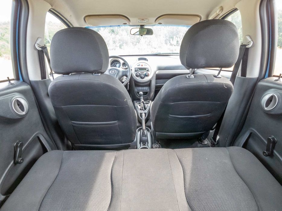 Автомобіль JAC J2 2013