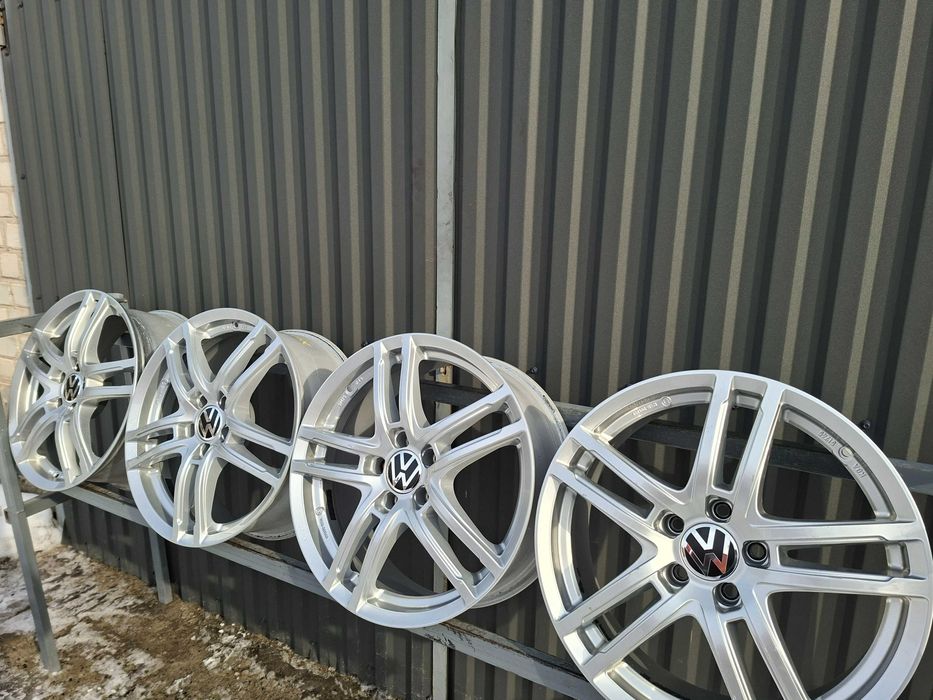 Диски Dezent 5/112 R18 8J ET44 Фольцваген Ауді  2021рік .