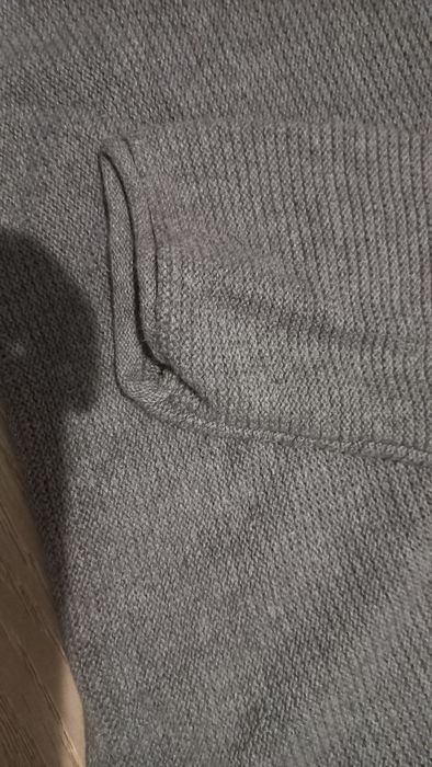 Свитер,худи,кофта.Продам. 450 гр.