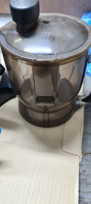 Продам кухонный комбайн