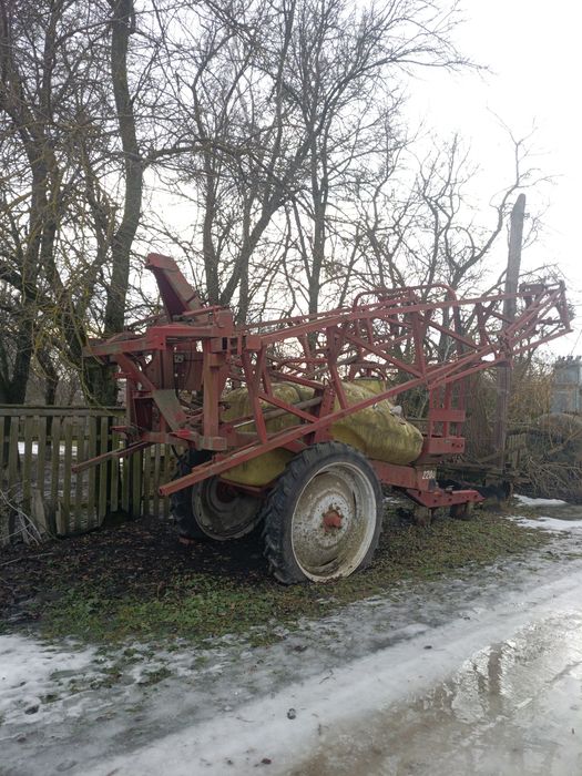 Продам оприскувач hardi 2200