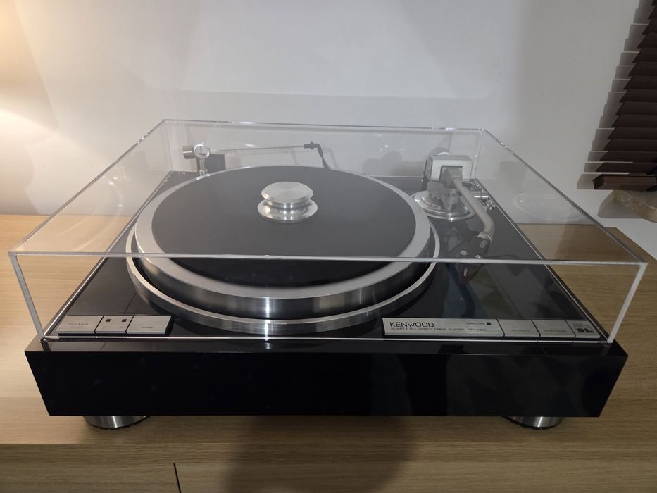 Gramofon Kenwood KP 1100