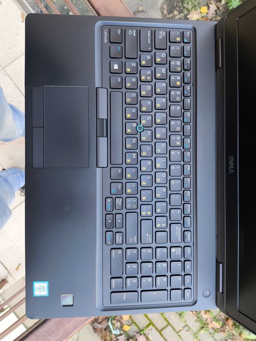 Недорогий продуктивний Dell 5580 i5-6300U 8/128Gb