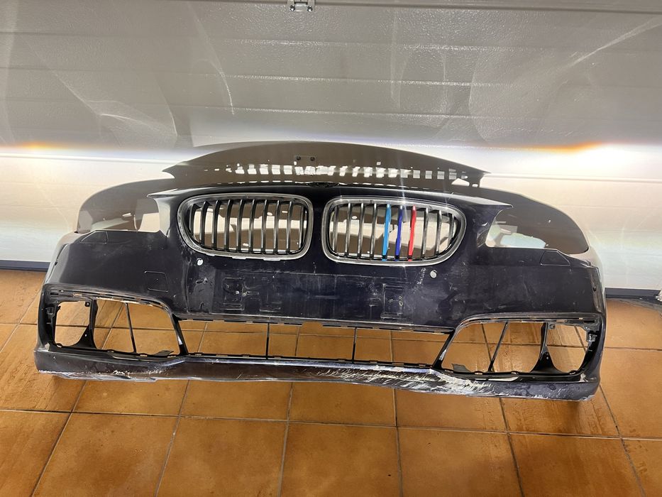 Vendo Para-Choque serie 5 original