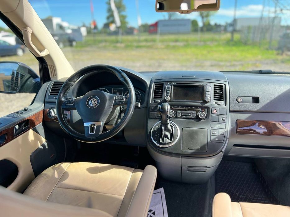 VW Multivan 2.0 BiTDI 180KM 4Motion DSG Legend Biała Skóra FULL