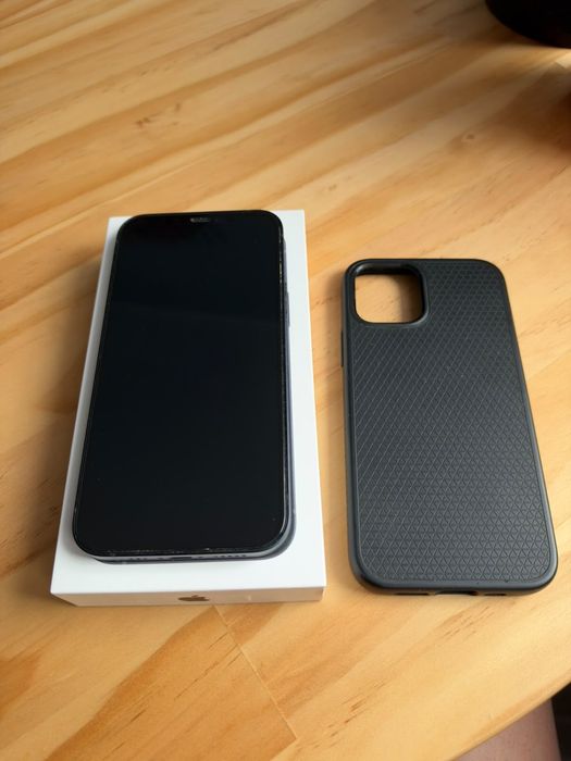 Smartphone iPhone 12 Black | 64GB | 96% Baterii | idealny