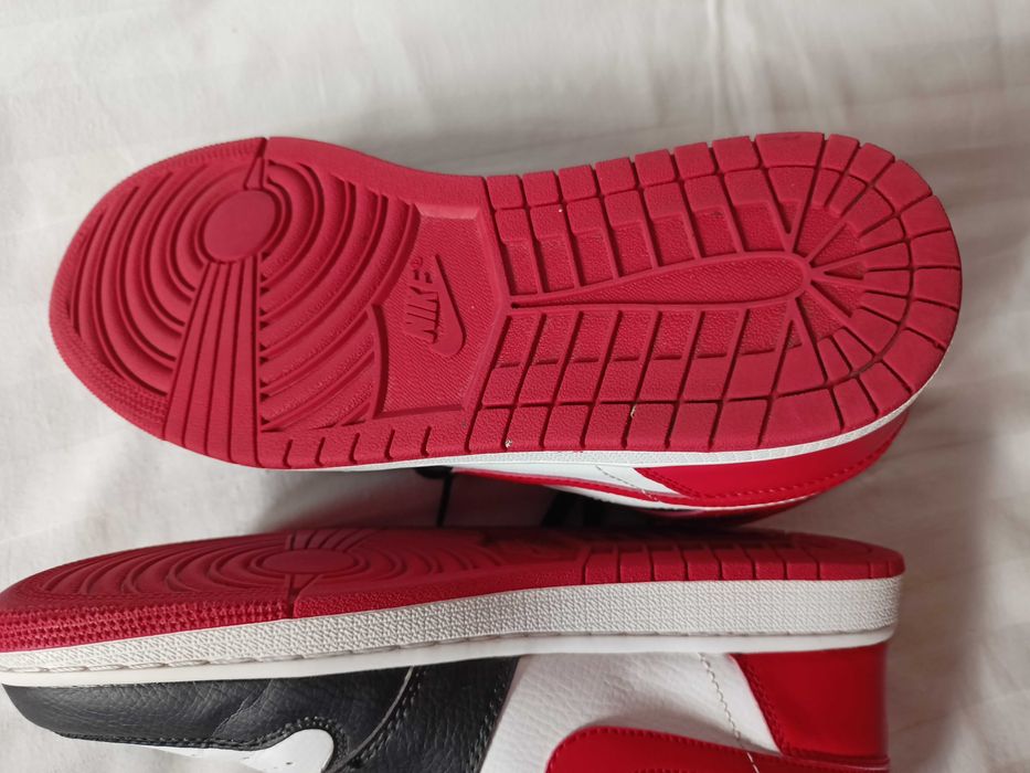 Nike Air Jordan roz. 41 - dł. wkł. 26,5 cm- super stan