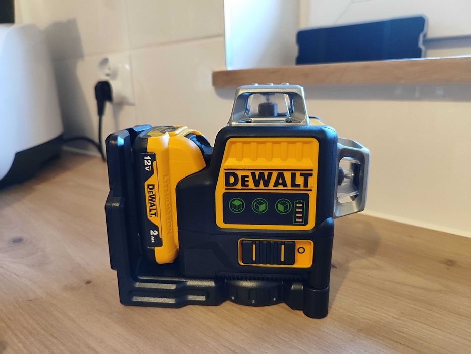 Laser 360 12V akumulator DW089 pokrowiec NOWY zestaw