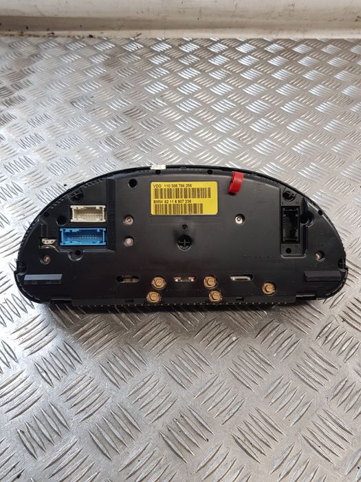 Licznik 6907238 110308784256 Bmw E39 2.0 B 99R- Europa