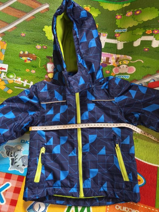 Куртка з капюшоном від бренду Lassie, розмір 86/92