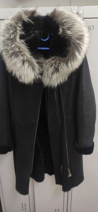 Дубленка натуральна нова, дуже тепла
