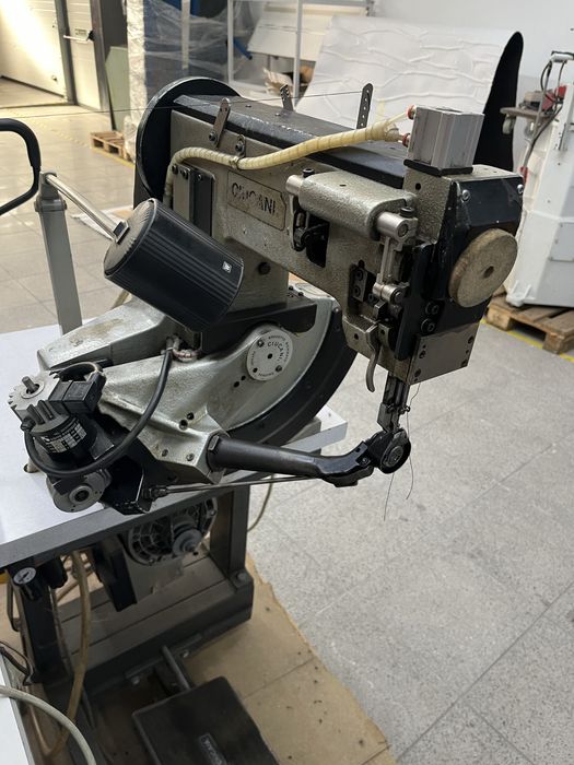 Maqina de cozer solas CIUCANI