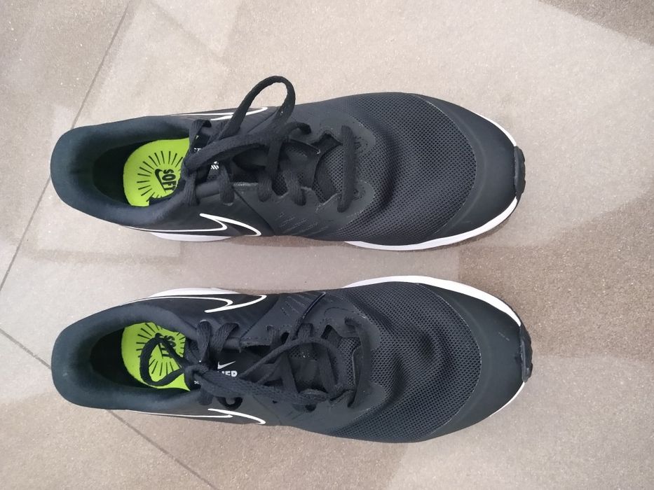Obuwie sportowe Nike rozm. 38,5