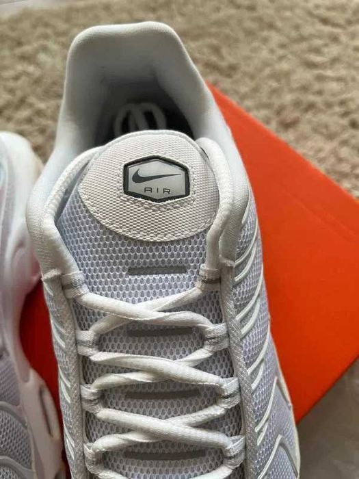 Buty sportowe Nike Air Max TN Plus White R.45