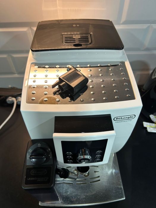 Delonghi Cappucino ECAM 23.460W