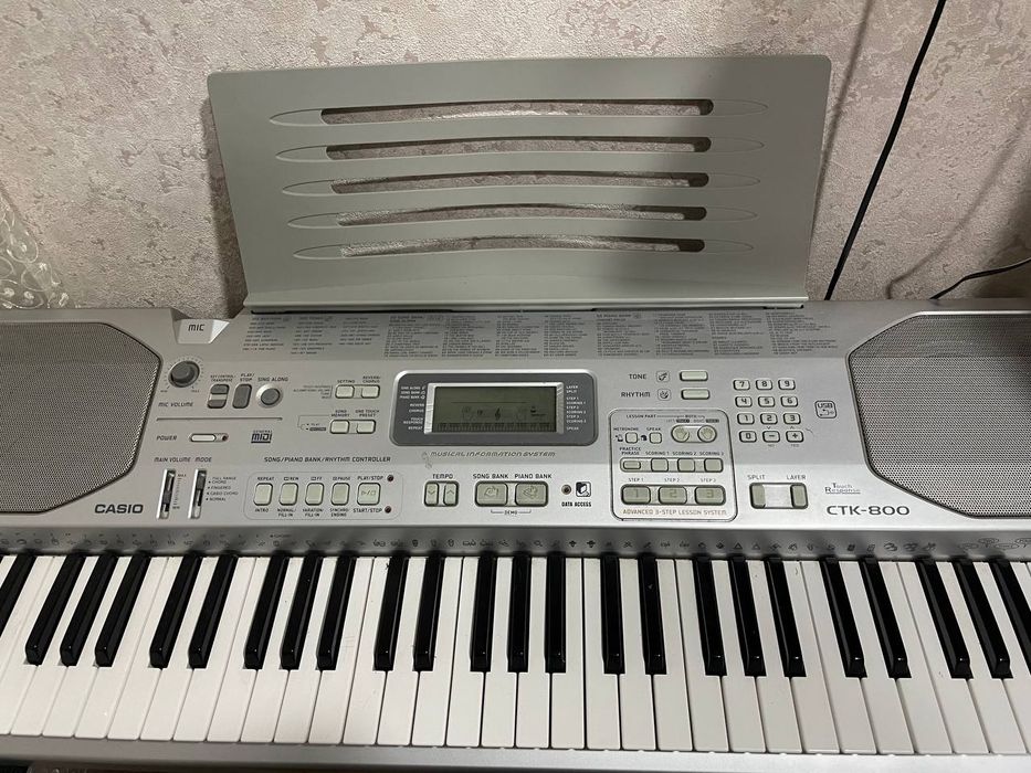 Синтезатор Casio CTK-800