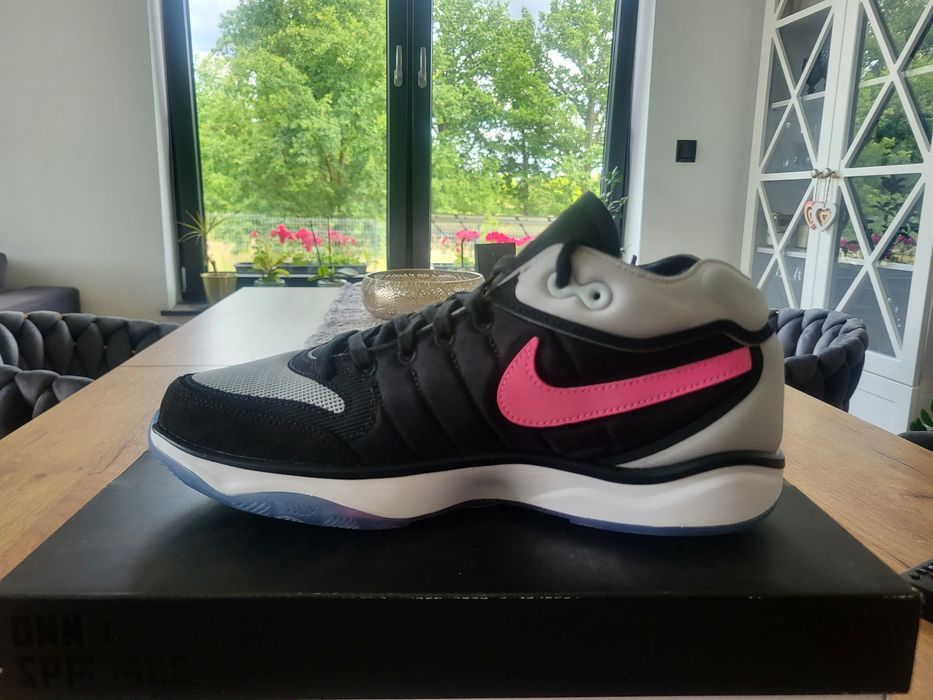 Buty Nike Air Zoom G.T Hustle 2 rozmiar 43 oraz 45