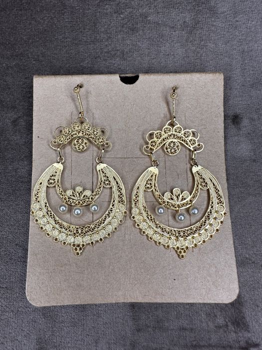 Brincos arrecadas em prata dourada