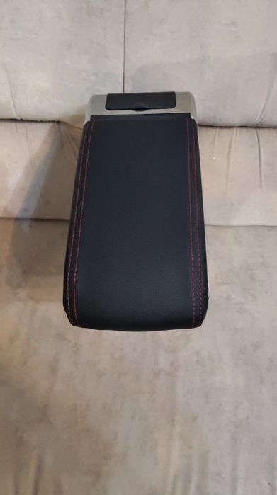 Подлокотник Citroen Berlingo Peugeot Partner