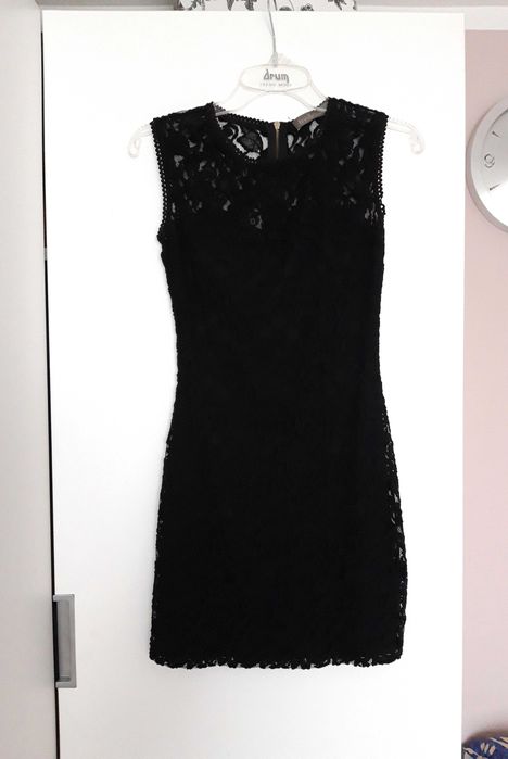 Czarna sukienka mini z koronki rozmiar 38 marka Finn&Clover