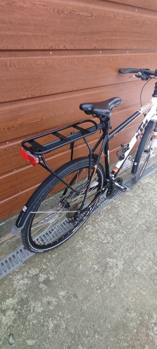 Trekingowy rower KTM Avento Cross