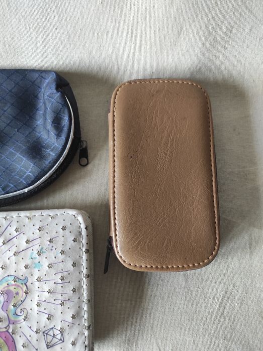Portfelik etui kosmetyczka różne zestaw 6 sztuk