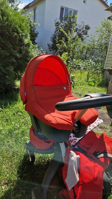 Коляска дитяча Stokke
