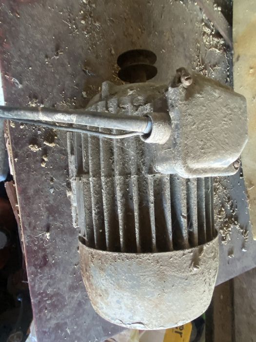 Електродвигун 2.2 кв