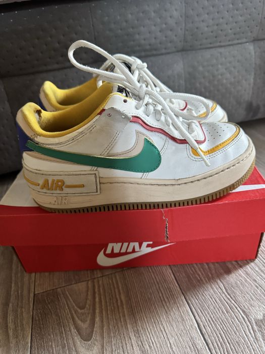 Кросівки nike жіночі