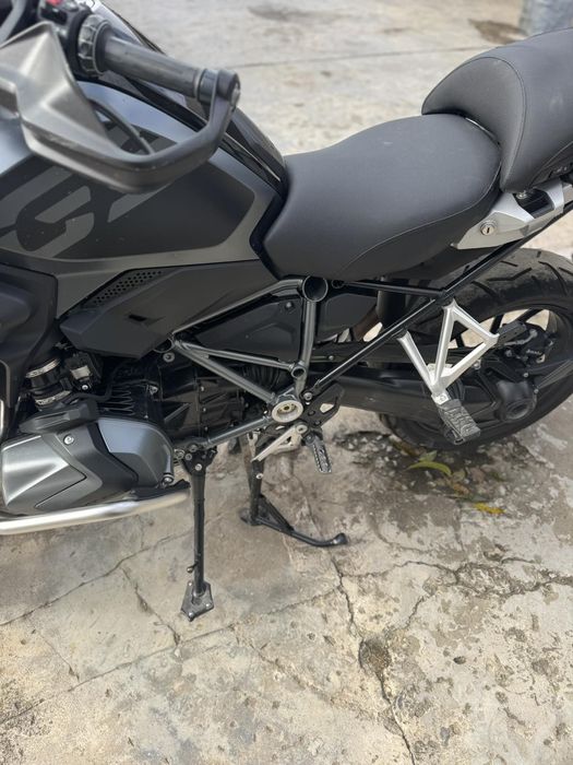 Мотоцикл BMW R1250 GS Triple black