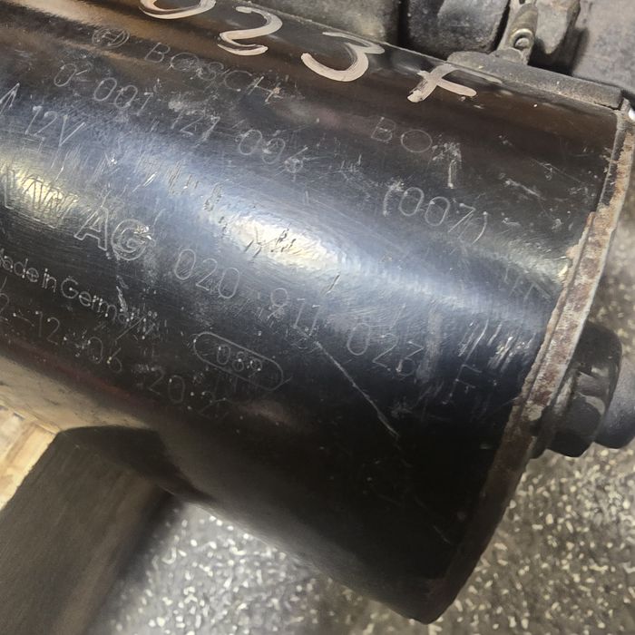 Стартер Volkswagen Golf IV/Skoda Octavia/Seat Leon 1.4-2.0, 020911023F