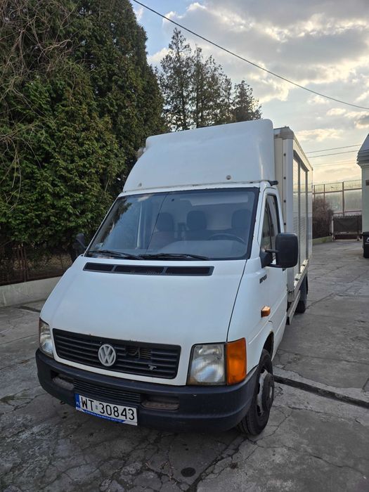 LT 46 1999 r. Przebieg 425 532 tyś. km Kontener