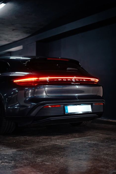 Porsche Taycan Sport Turismo