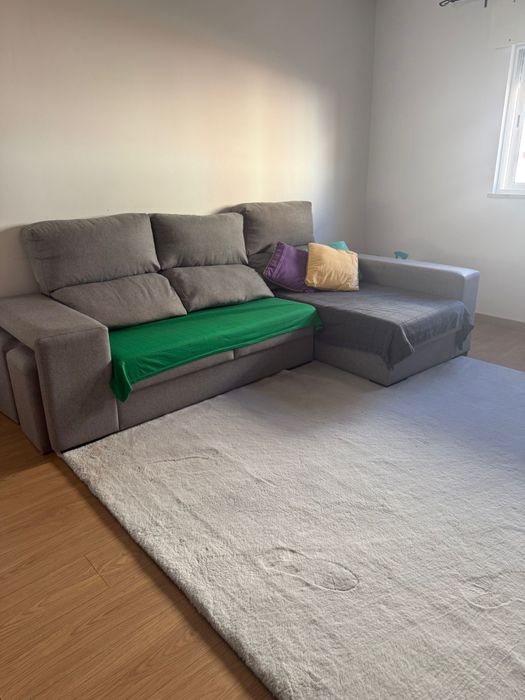 Sofá L ( Como Novo ) + Tapete