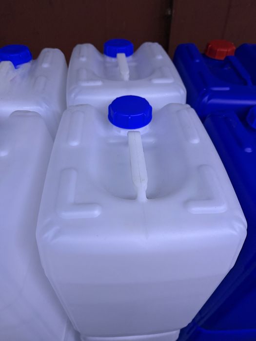 Каністра 20 л - 70 грн (до 5 шт 100 грн)