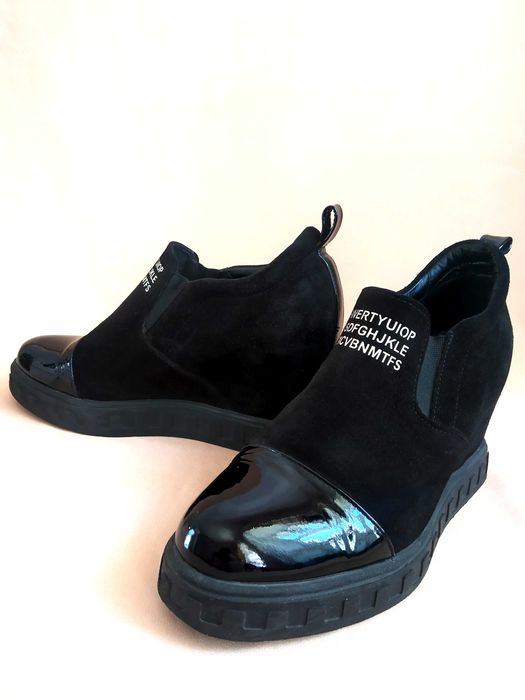 Туфлі OLLI SHOES 40-rm Hwertyuiop