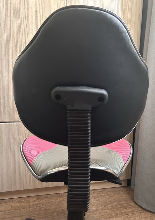 Крісло Signal.