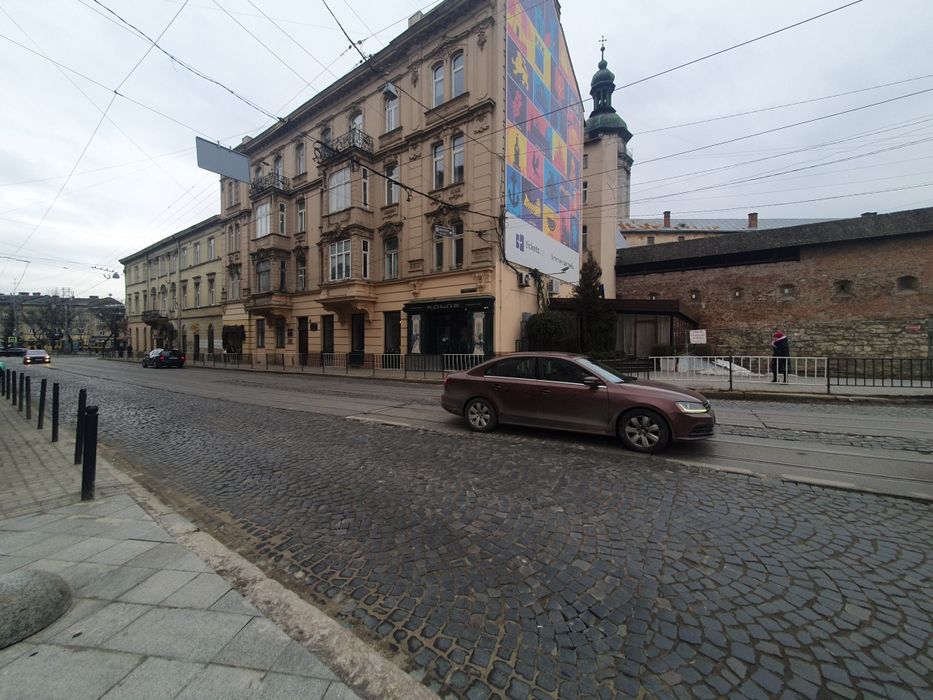 Зміна ціни! Продаж приміщення  ресторану Львів, в.Винниченка 364м.кв.