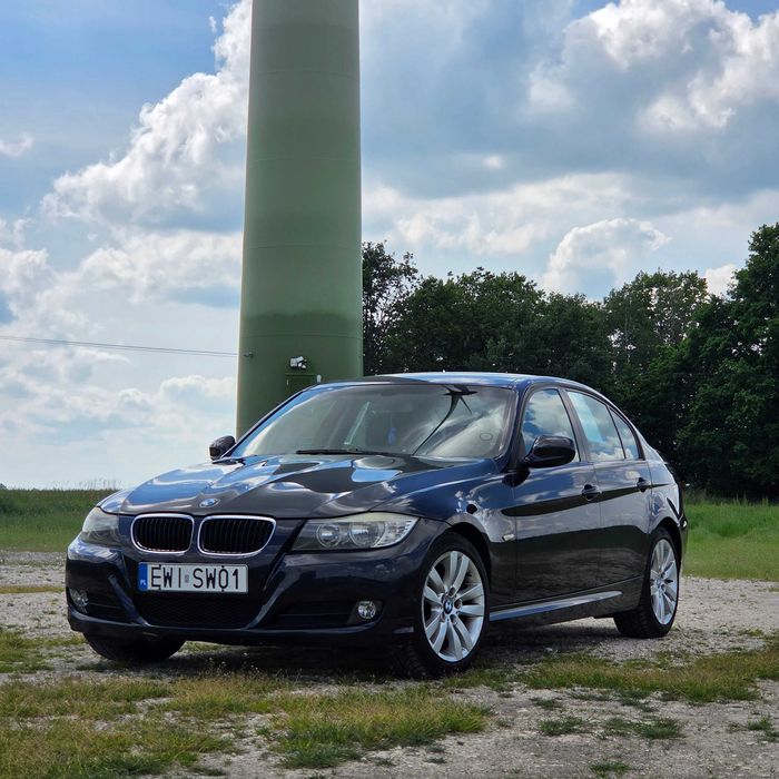 BMW 320i E90  170 KM
