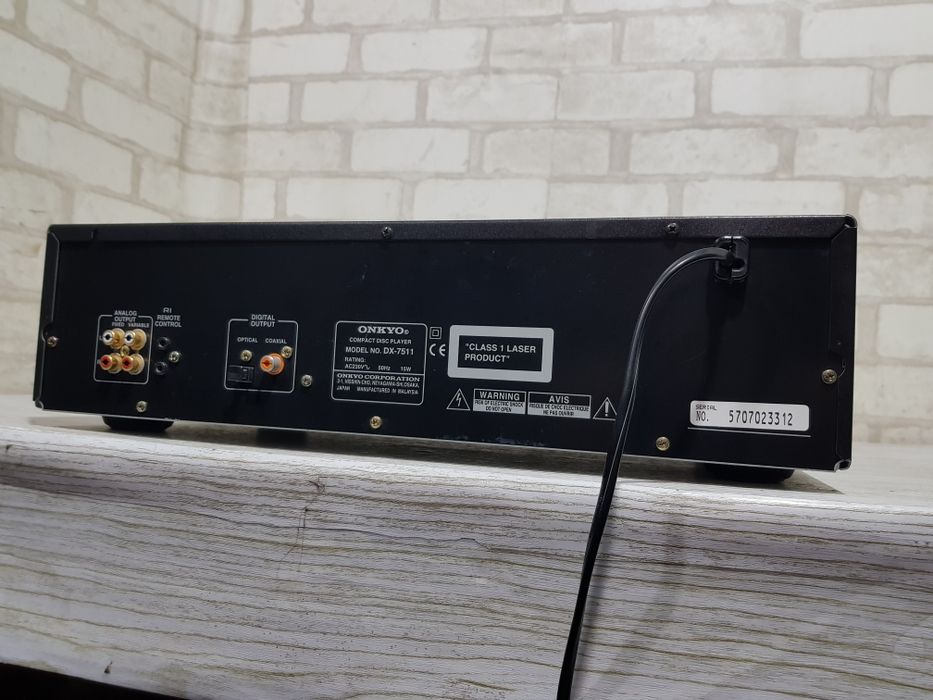Програвач CD дисків ONKYO DX-7511, б/у з Німеччини