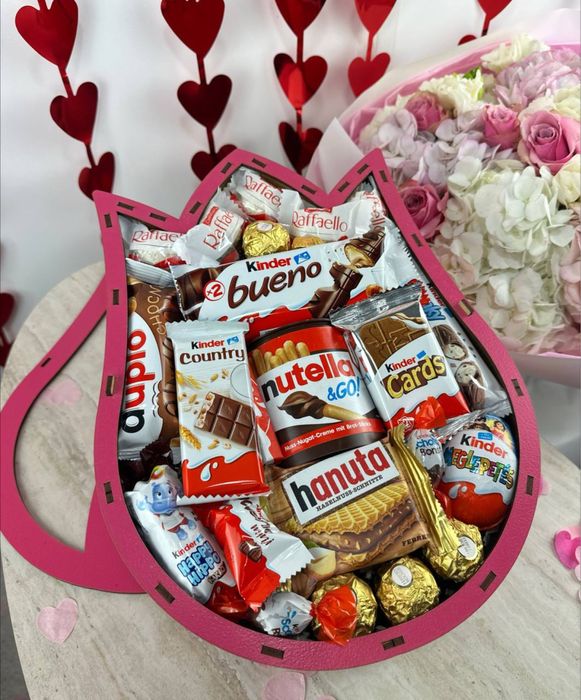 Солодкий подарунок дівчині | Бокс «Тюльпан» до 14 лютого