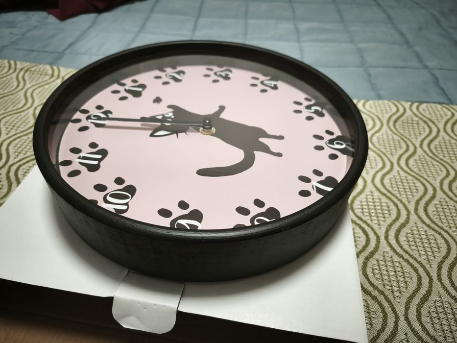 Relógio gatinho novo