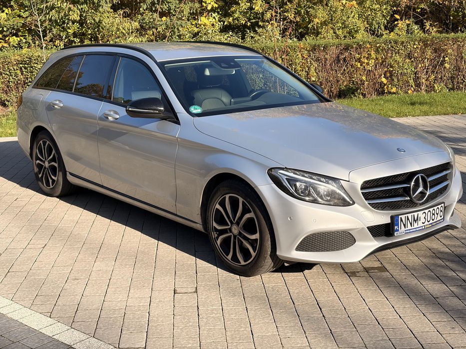 Mercedes w205 C180 niski przebieg, super stan.