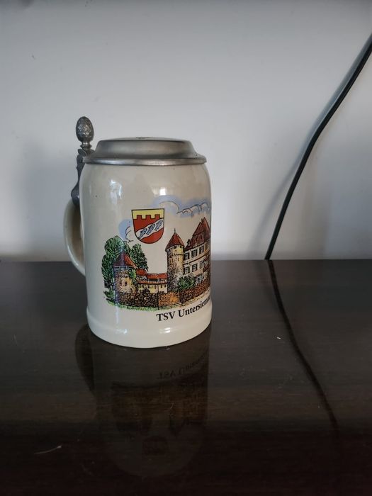 Stary kufel do piwa ceramiczny