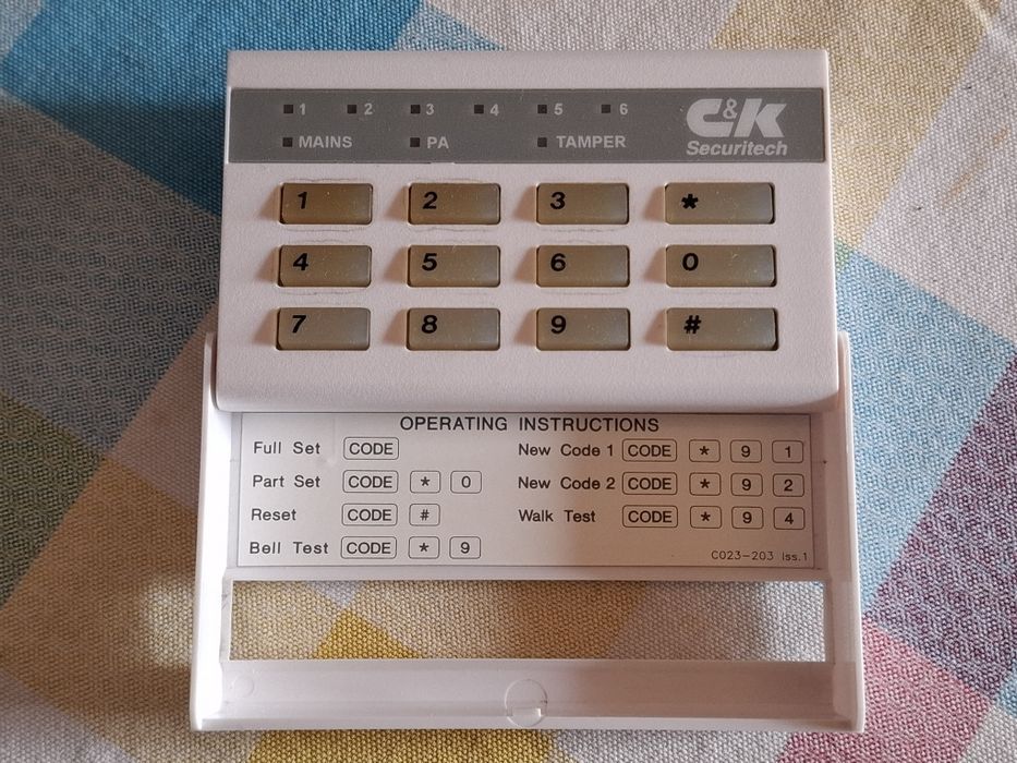 Teclado alarme intrusão