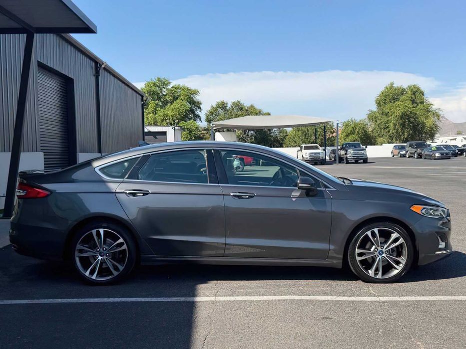 Ford Fusion Titanium      2019